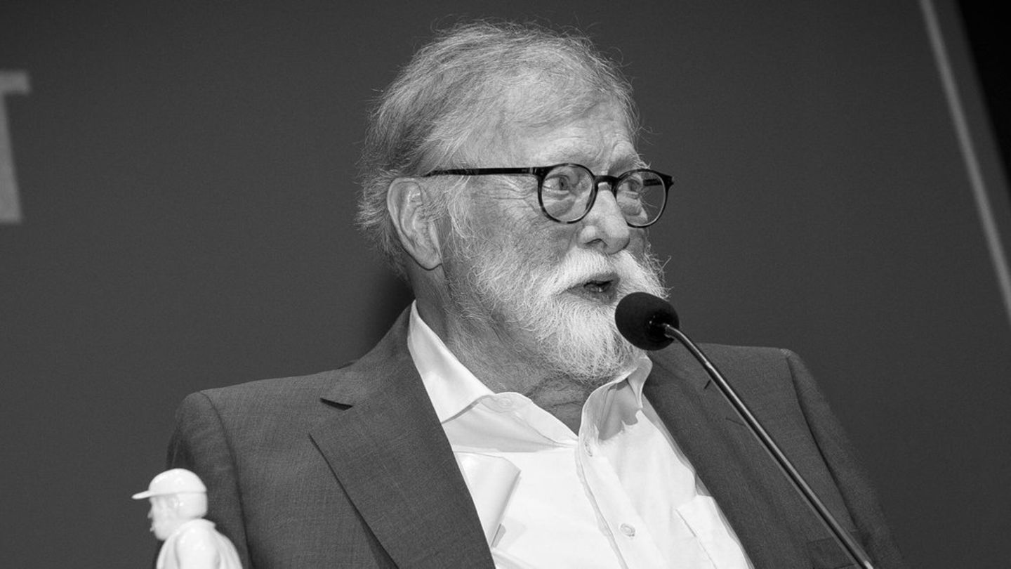 Per Holst: Danish filmmaker is dead