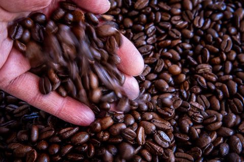 Mit dem Deal will der US-Konzern Keurig Dr Pepper einen globalen Kaffeechampion aufbauen. (Symbolbild) Foto: Jens Büttner/dpa