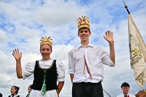 Jana Deufel aus Villingen-Schwenningen und Kilian Gulde aus Salem sind bei dem Rennen als Erste ins Ziel gekommen. Foto: Jan-Phi