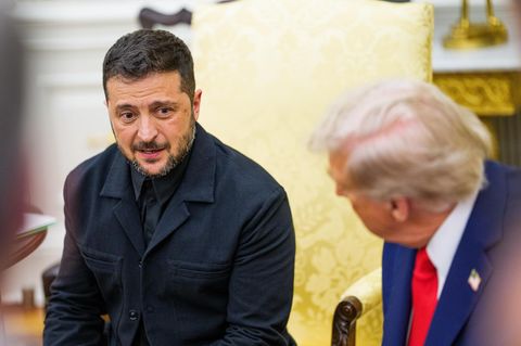 Im Februar war Wolodymyr Selenskyj aus dem Weißen Haus geflogen, nachdem er mit Donald Trump in Streit geraten war. Vergangene Woche kehrte der ukrainische Präsident zurück – diesmal im Anzug