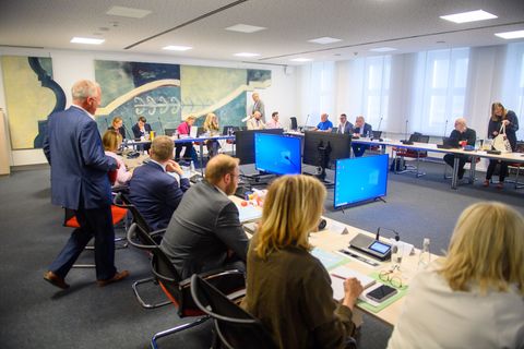 Der Untersuchungsausschuss hat Vertreterinnen und Vertreter der Ärztekammer Mecklenburg-Vorpommern befragt. (Archivbild) Foto: K