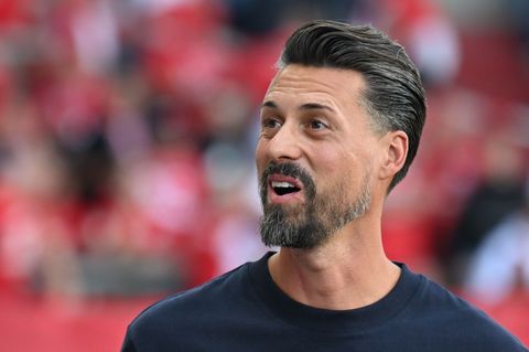 Da freut sich Sandro Wagner: Anton Kade kommt. (Archivbild) Foto: Hendrik Schmidt/dpa