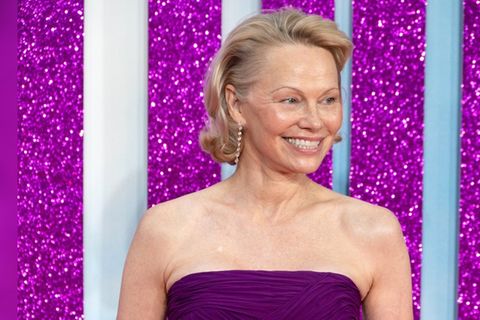 Pamela Anderson hat den No-Make-up-Look auf ein neues Level gehoben.