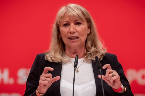 Sachsens Sozialministerin Petra Köpping will den Eigenanteil an den Pflegekosten auf 1.000 Euro begrenzen. (Archivbild) Foto: Mi