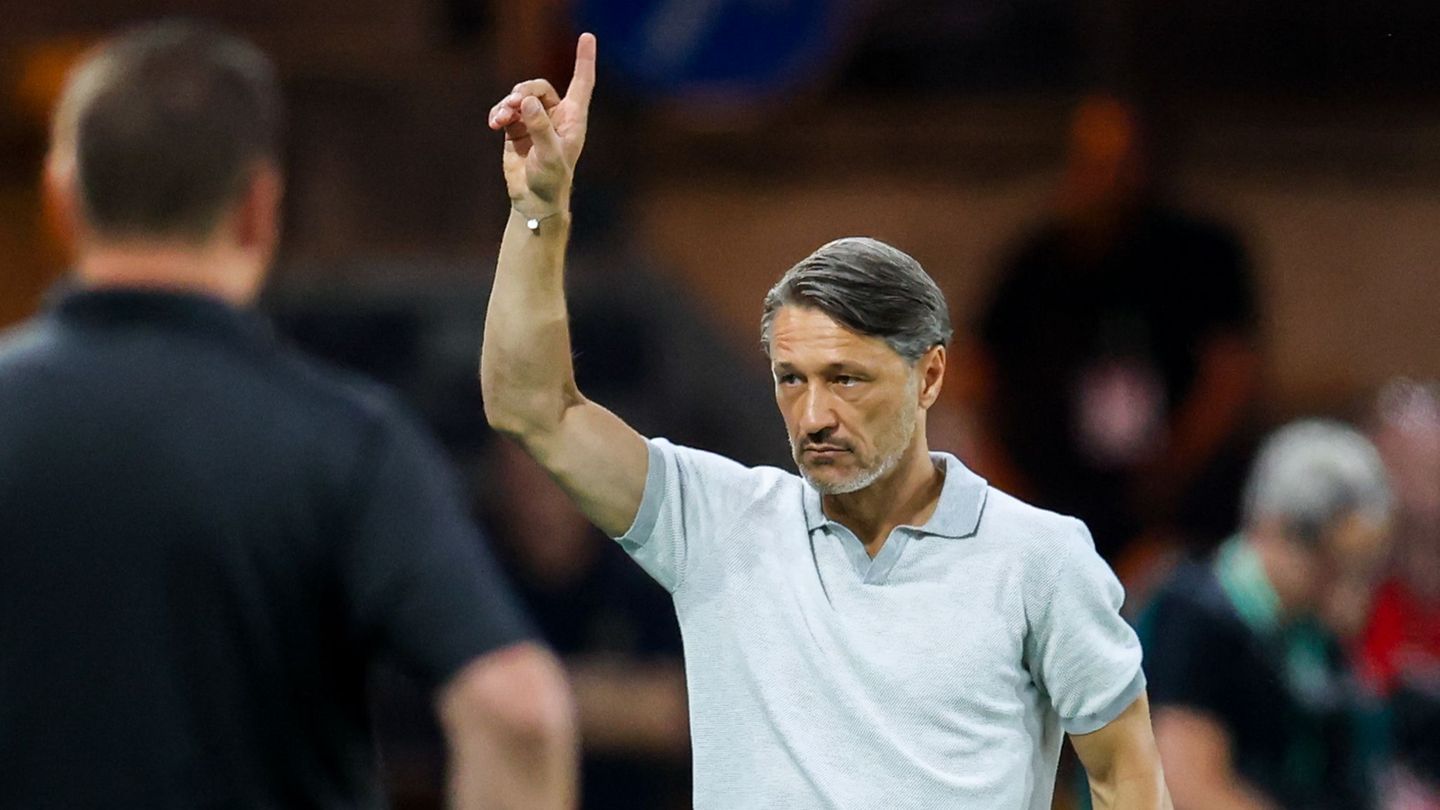 Borussia Dortmund extends with coach Niko Kovac