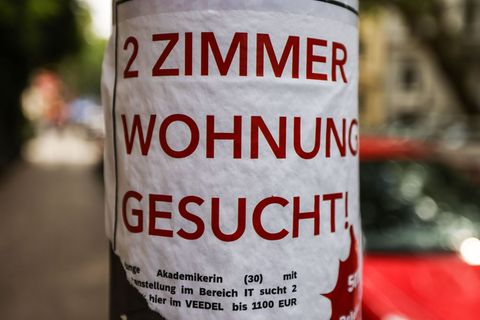 Bezahlbarer Wohnraum ist im "Mieterland Nordrhein-Westfalen" schwer zu finden. (Symbolbild) Foto: Oliver Berg/dpa