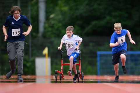 Durch die Special Olympics sollen Vorurteile abgebaut werden. (Symbolbild) Foto: Julian Stratenschulte/dpa