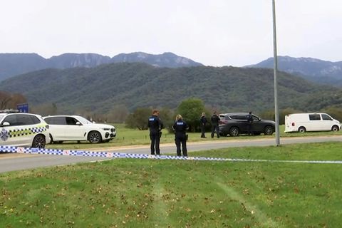 Polizeieinsatz nahe des Tatorts im australischen Porepunkah