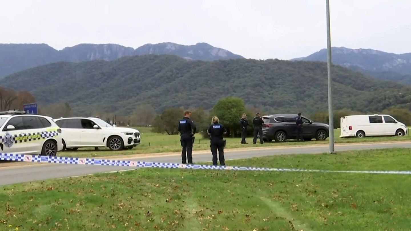 Polizeieinsatz nahe des Tatorts im australischen Porepunkah
