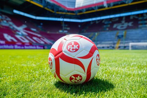 Der 1. FC Kaiserslautern hat Rechtsverteidiger Paul Joly auf Leihbasis verpflichtet. Foto: Uwe Anspach/dpa