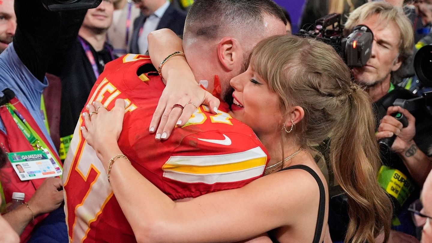 Engagement: Superstars Taylor Swift and Travis Kelce have engaged