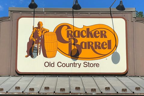 Das alte Logo von Cracker Barrel