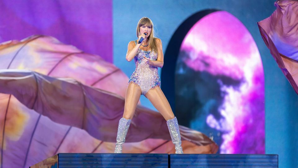 Taylor Swift auf der Bühne bei ihrer "Eras"-Tour