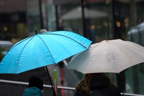 Es wird wieder regnerischer. (Symbolbild) Foto: Markus Lenhardt/dpa