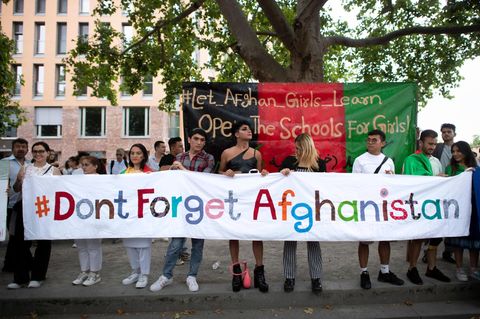 Demonstration für Schutzbedürftige wie die Ortskräfte in Afghanistan 2022 in Berlin