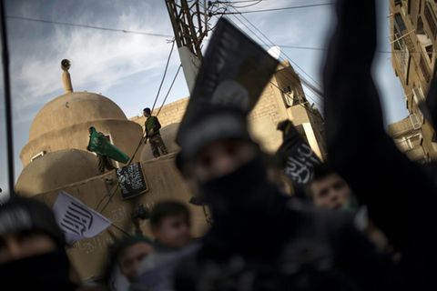 Islamistische Kämpfer in syrischem Bürgerkrieg 2014