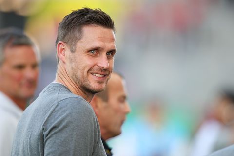 Der BVB präsentiert den nächsten Neuzugang von Sportdirektor Kehl. (Archivbild) Foto: Christoph Reichwein/dpa