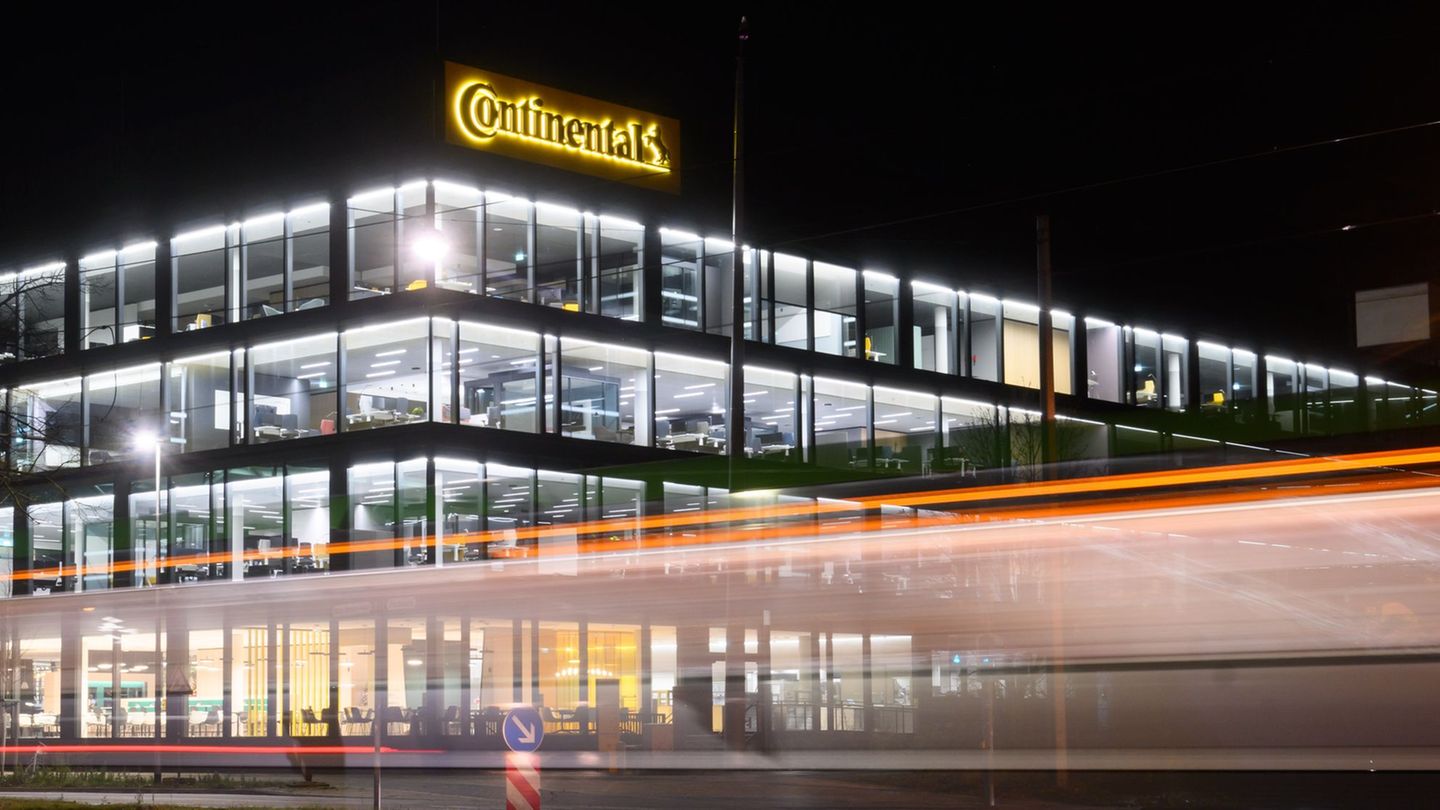 Continental verkauft eine Geschäftseinheit mit 16.000 Beschäftigten an eine US-Industrieholding. (Archivbild) Foto: Julian Strat Continental verkauft eine Geschäftseinheit mit 16.000 Beschäftigten an eine US-Industrieholding. (Archivbild) Foto: Julian Strat