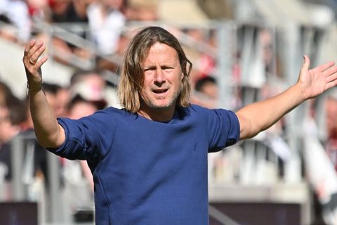 Für Mainz 05 mit Trainer Bo Henriksen könnte die Europapokal-Saison ein frühes Ende nehmen. (Archivbild) Foto: Torsten Silz/dpa
