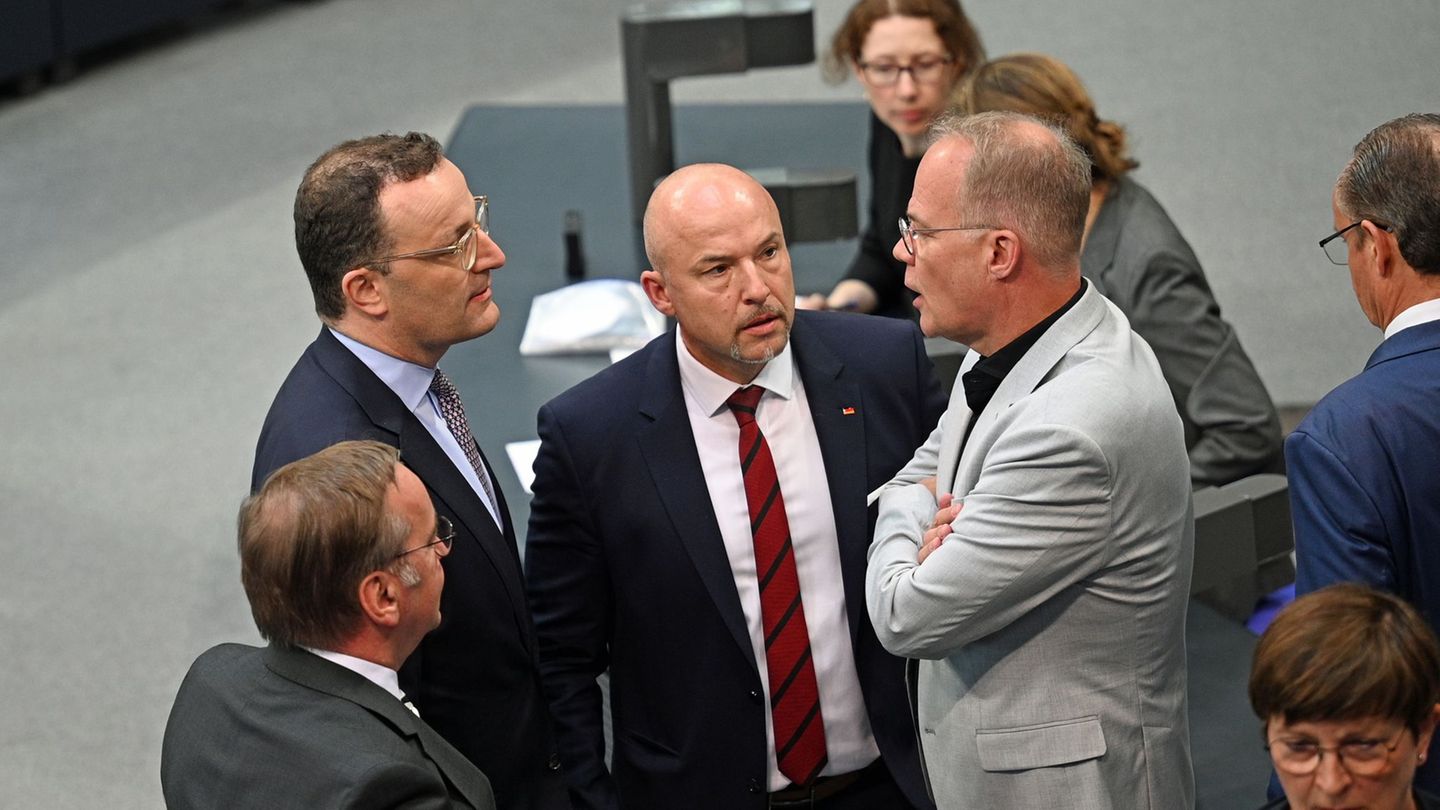 Coalition: find black and red the “Spirit of Würzburg”?