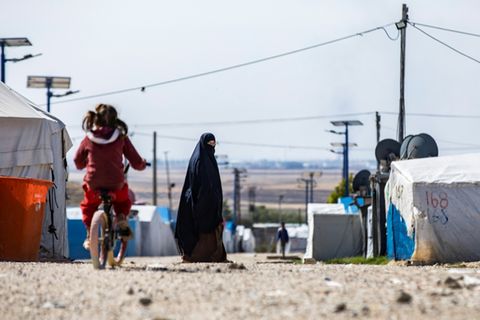 Lager Roj für Angehörige mutmaßlicher IS-Kämpfer