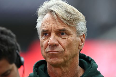 Hat keinen leichten Start mit Werder Bremen: Cheftrainer Horst Steffen. (Archivbild) Foto: Arne Dedert/dpa