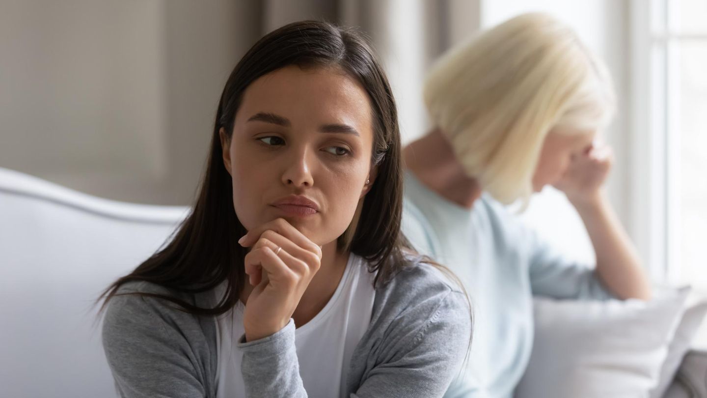 Sprachlosigkeit zwischen Mutter und Tochter