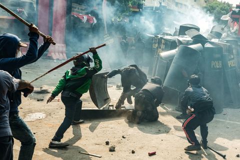 Gewalttätige Proteste in Jakarta