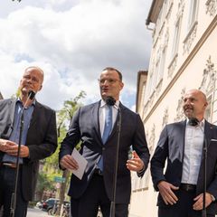 Von links: Matthias Miersch (SPD), Jens Spahn (CDU) und Alexander Hoffmann (CSU)