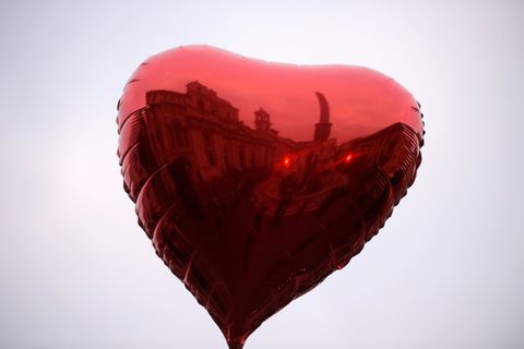 Herzförmiger Luftballon