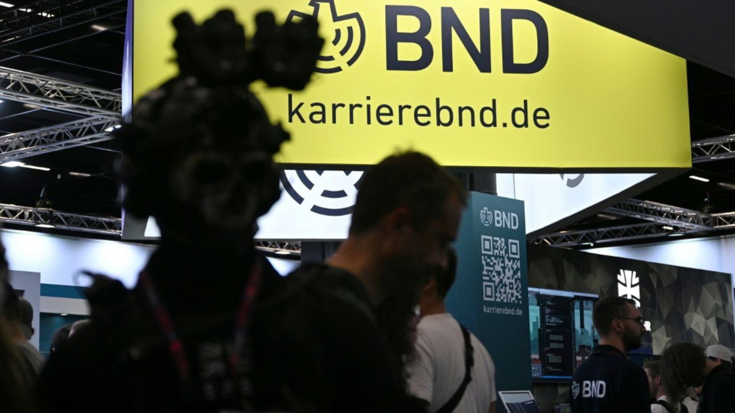 BND-Stand auf der Gamescom