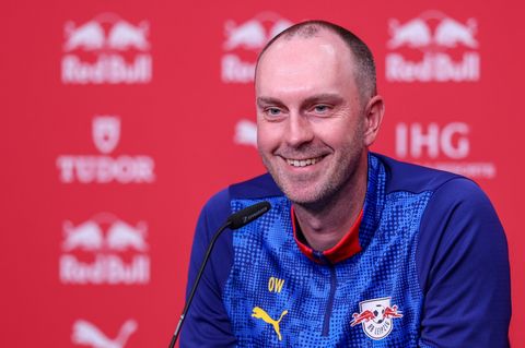 Cheftrainer Ole Werner (RB Leipzig) will gegen Heidenheim eine Reaktion sehen. Foto: Jan Woitas/dpa