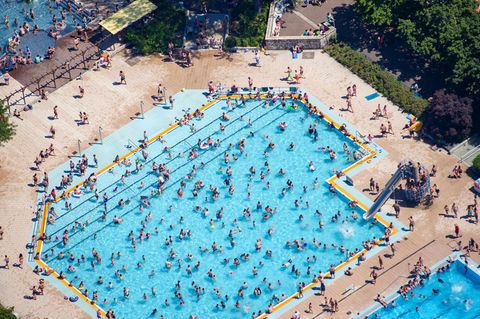 Freibad in Berlin – auch aus der Hauptstadt gibt es immer wieder Berichte über Gewalt in Badeanstalten