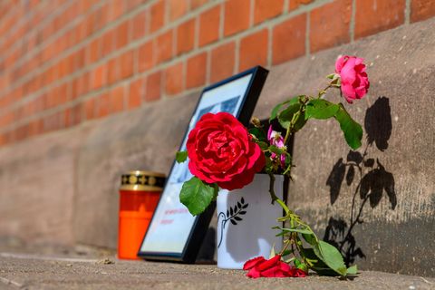 Nach dem Tod der 16-Jährigen ist die Anteilnahme groß. Foto: Swen Pförtner/dpa