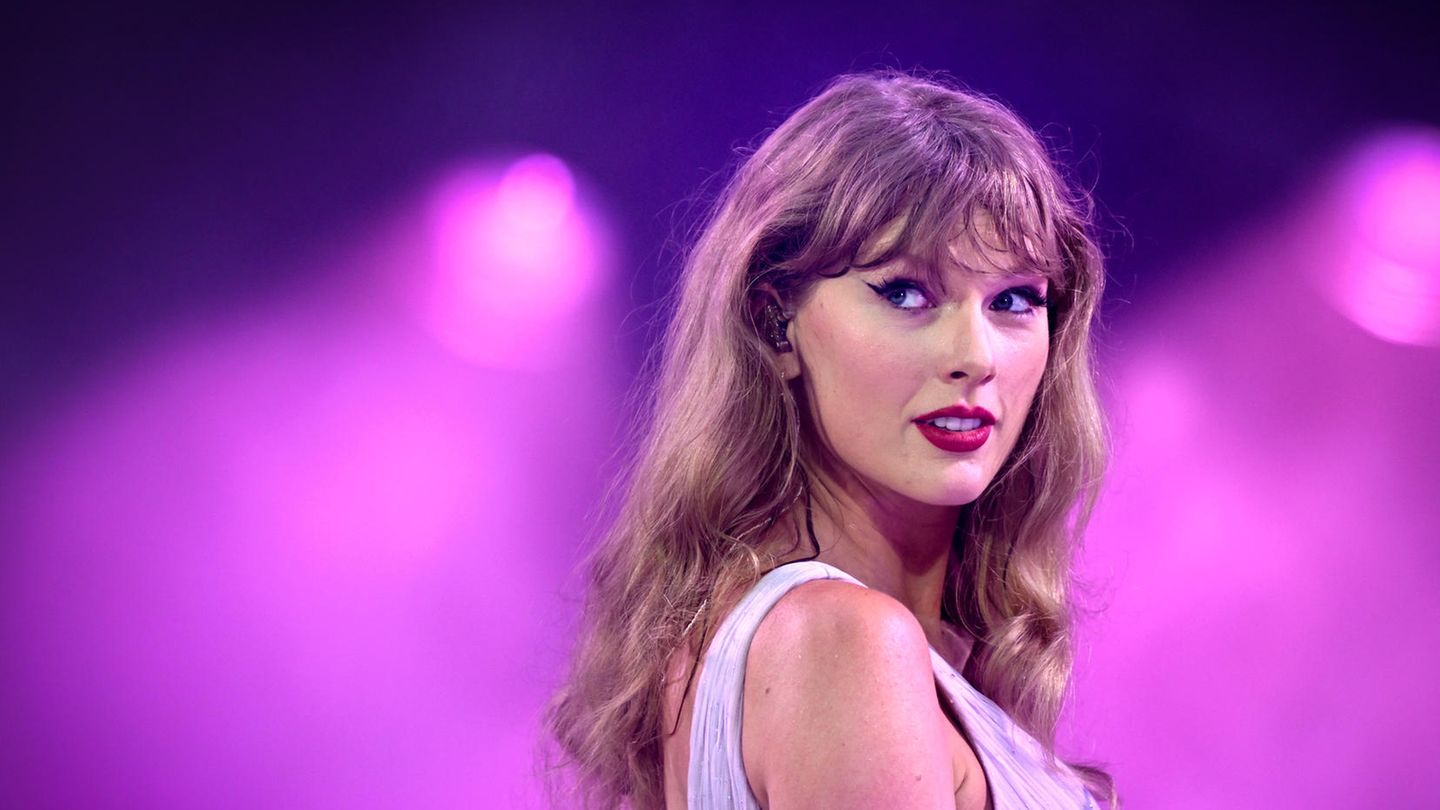 Taylor Swift Flirty Chartbot: Meta-Ki Pikap resimleri gönderiyor