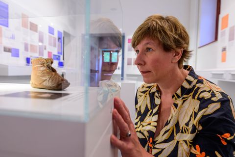 Carola Rudnick, Leitung der Euthanasie-Gedenkstätte Lüneburg, eröffnet im Dokumentationszentrum in Lüneburg eine Dauerausstellun