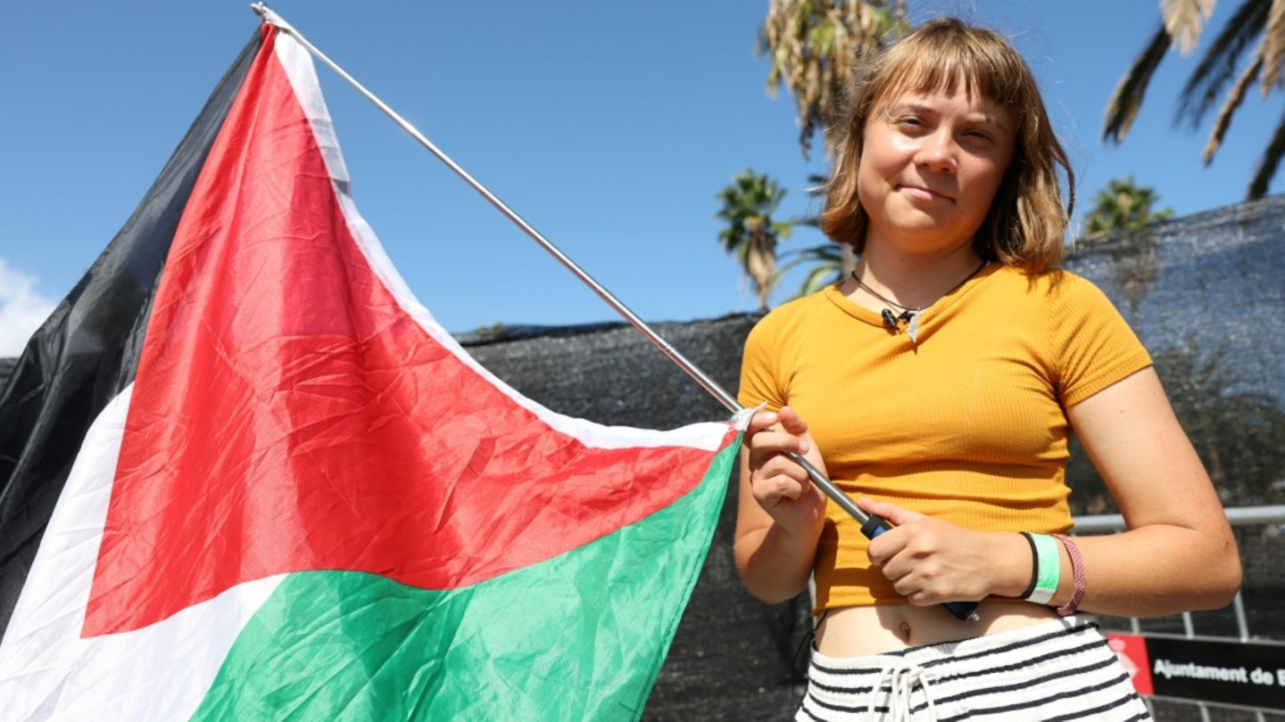 Greta Thunberg mit palästinensischer Flagge