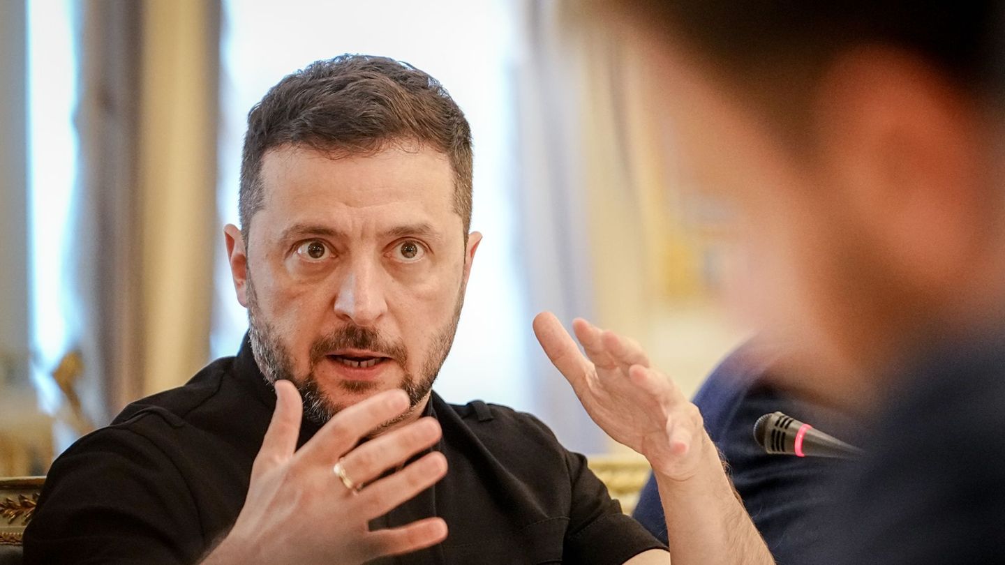 War in Ukraine: Selenskyj: Russia not ready for talks