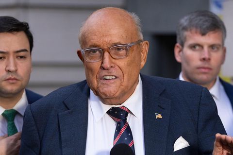 Rudy Giuliani (Mitte)