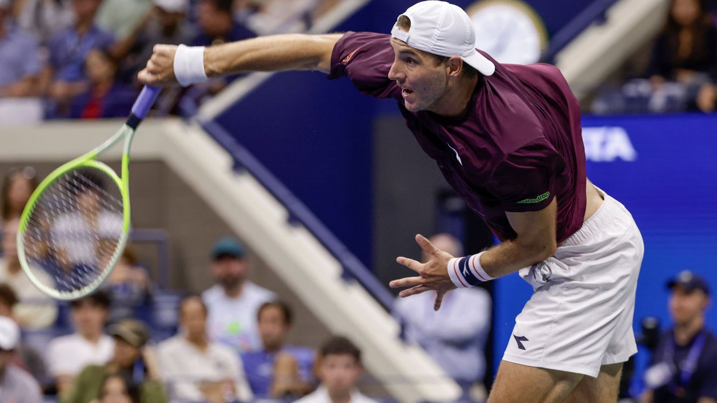 Tennis: Struff leaves Djokovic at US Open