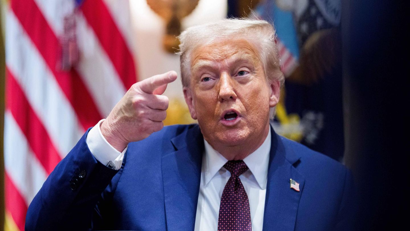 Donald Trump wants “Invasion” Chicagos, says Illinois Gouvener Pritzker