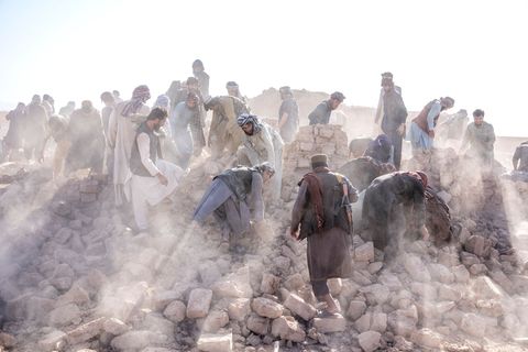 Immer wieder gibt es schwere Erdbeben in der Region. (Archivbild) Foto: Ebrahim Noroozi/AP/dpa