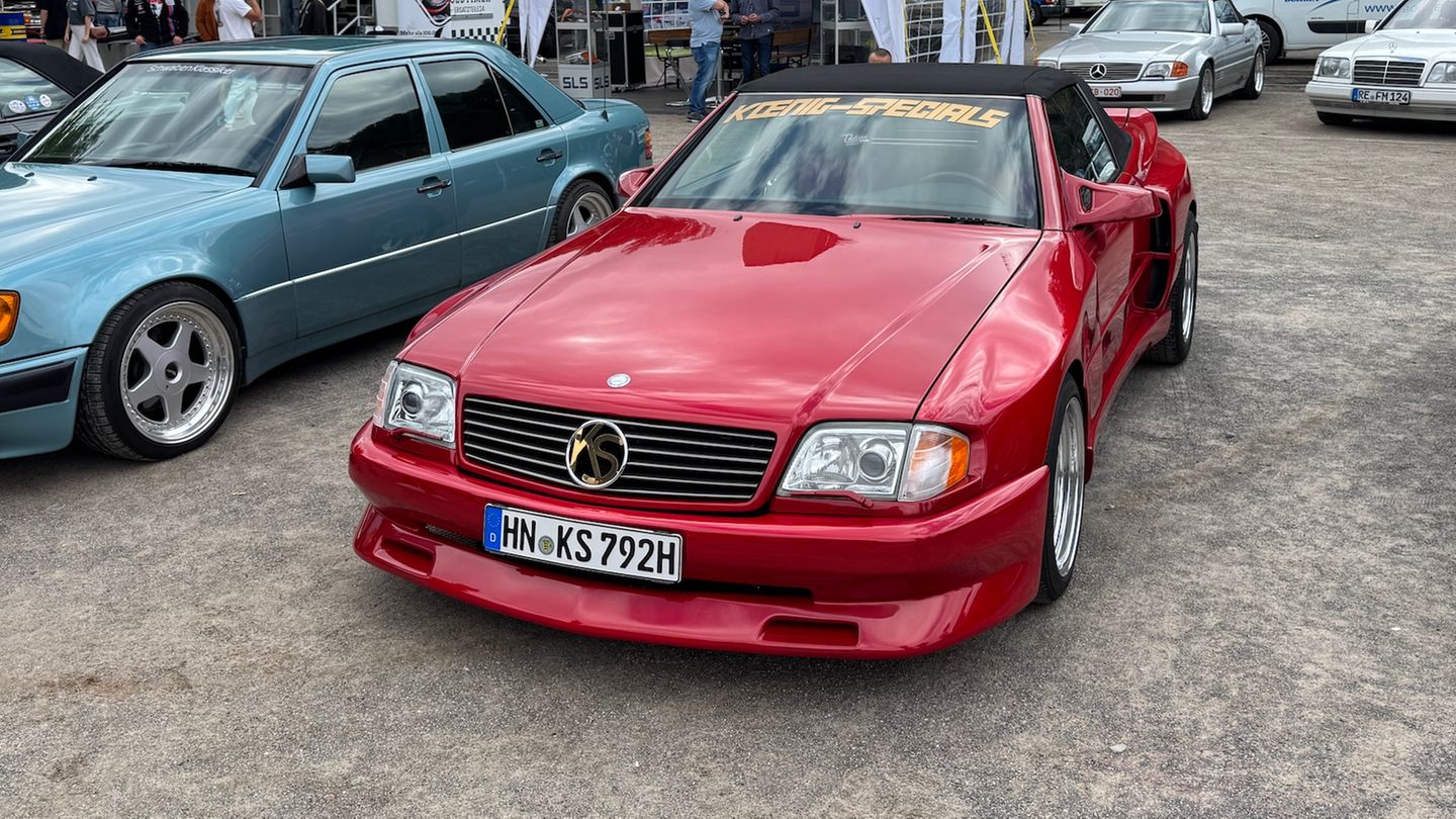 Mercedes R129