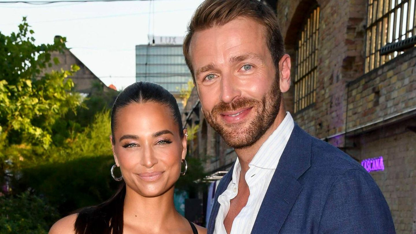 Amira Aly: As Christian Düren shows her every day that he loves her