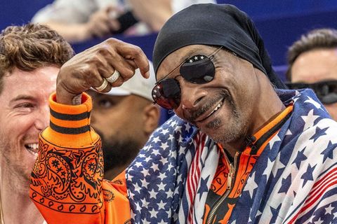 Rapper Snoop Dogg steht nach homophoben Äußerungen über die Darstellung gleichgeschlechtlicher Liebe in Kinderfilmen in der Kr