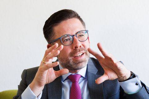 Bei Straftaten gegen die sexuelle Selbstbestimmung ist das Dunkelfeld nach Darstellung von Justizminister Philipp Fernis (FDP) g