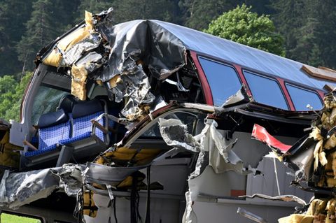 Bei Unglück in Garmisch-Partenkirchen zerstörter Waggon