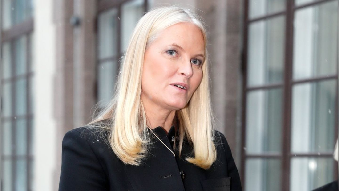 Crown Princess Mette-Marit: US trip canceled due to illness