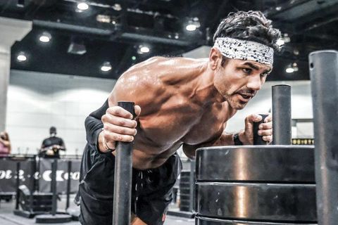Jeff Bezos Trainer Wes Okerson beim Hyrox