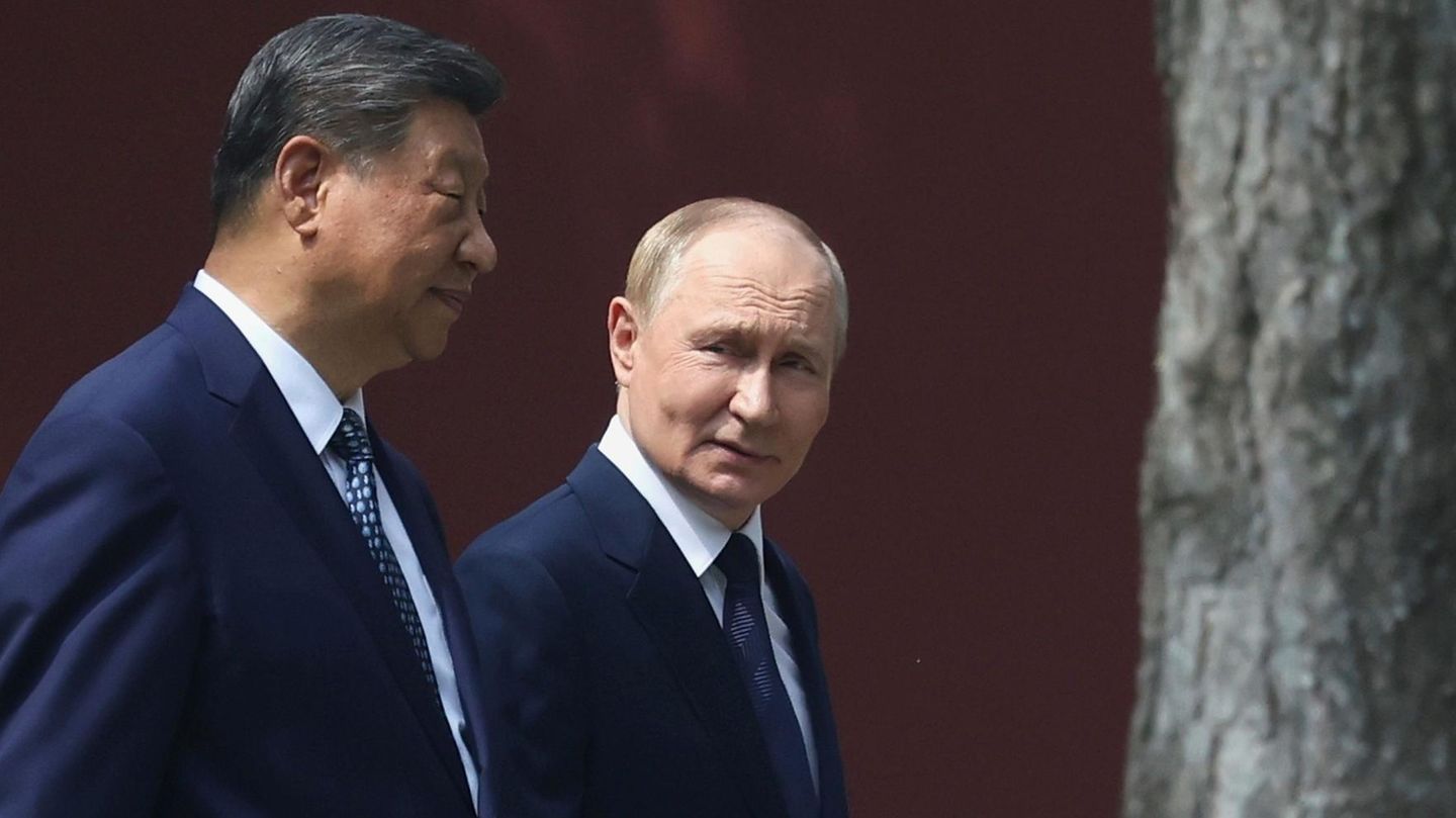 Putin and XI demonstrate unity and want new world order